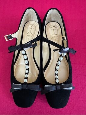 Jessica Simpson Black pearl Trim T-Strap Flats (OLCC)